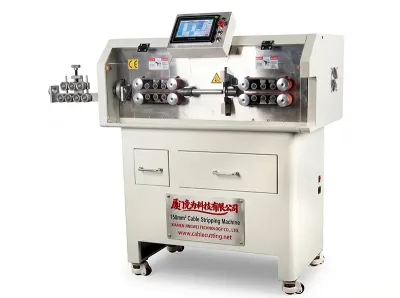 Automatický stroj na řezání a odizolování kabelů 150 mm² WPM-MAX3