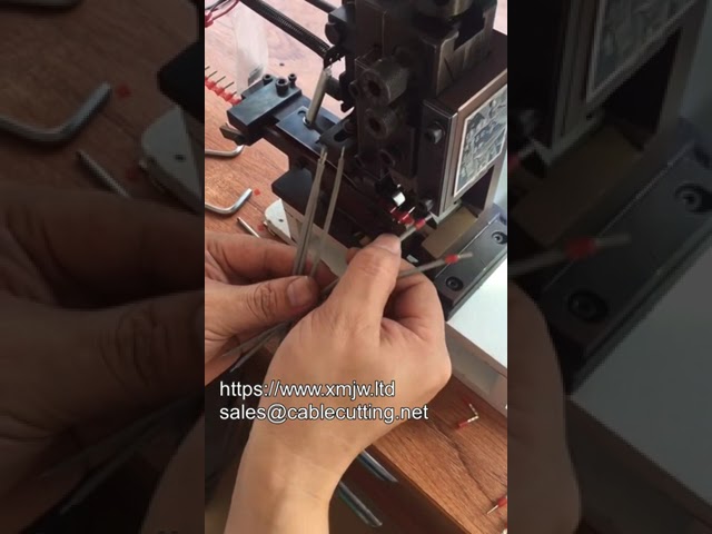 Vzorky zdarma: Izolované koncovky DIN pro jednovodičové vodiče – červené, na cívce, délka čepu 100 mm