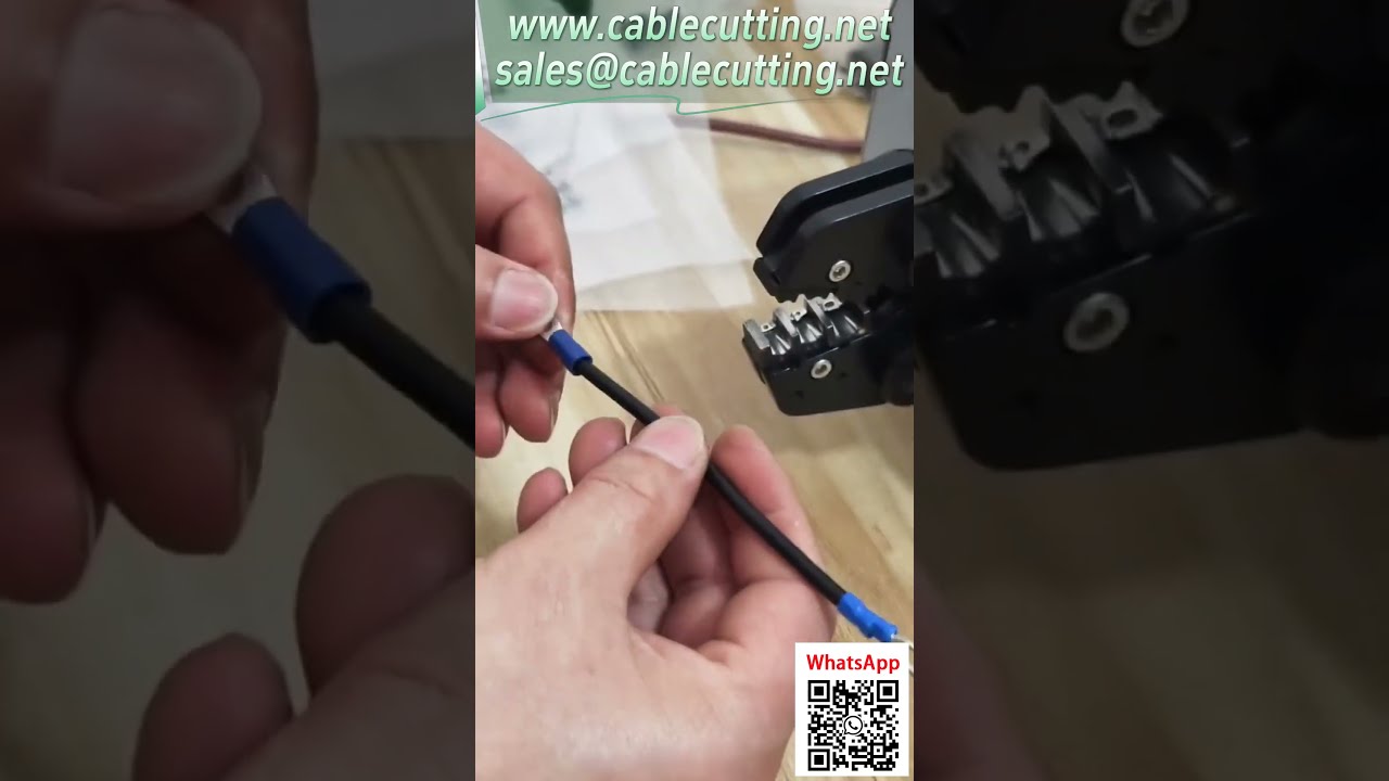 Pneumatický krimpovací stroj na svorky – rychlá výměna formy pro 0,25–16 mm² #automatizace