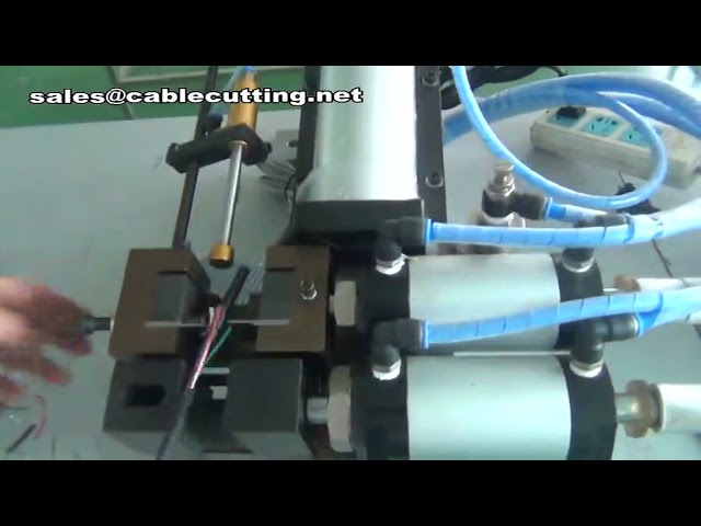 Pneumatický odizolovací stroj MP-4 | Elektrický stahovač izolace kabelů