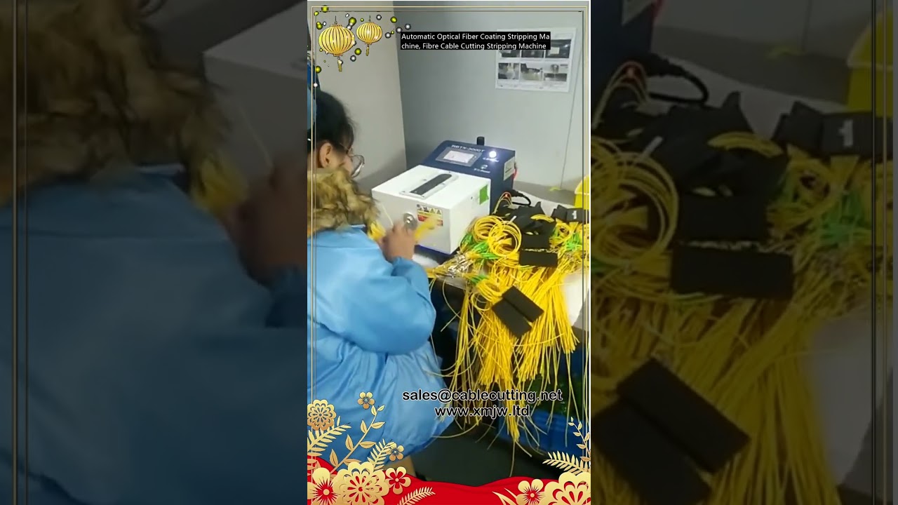 Automatický odizolovávač optických vláken – přesné řezání a stripping kabelů