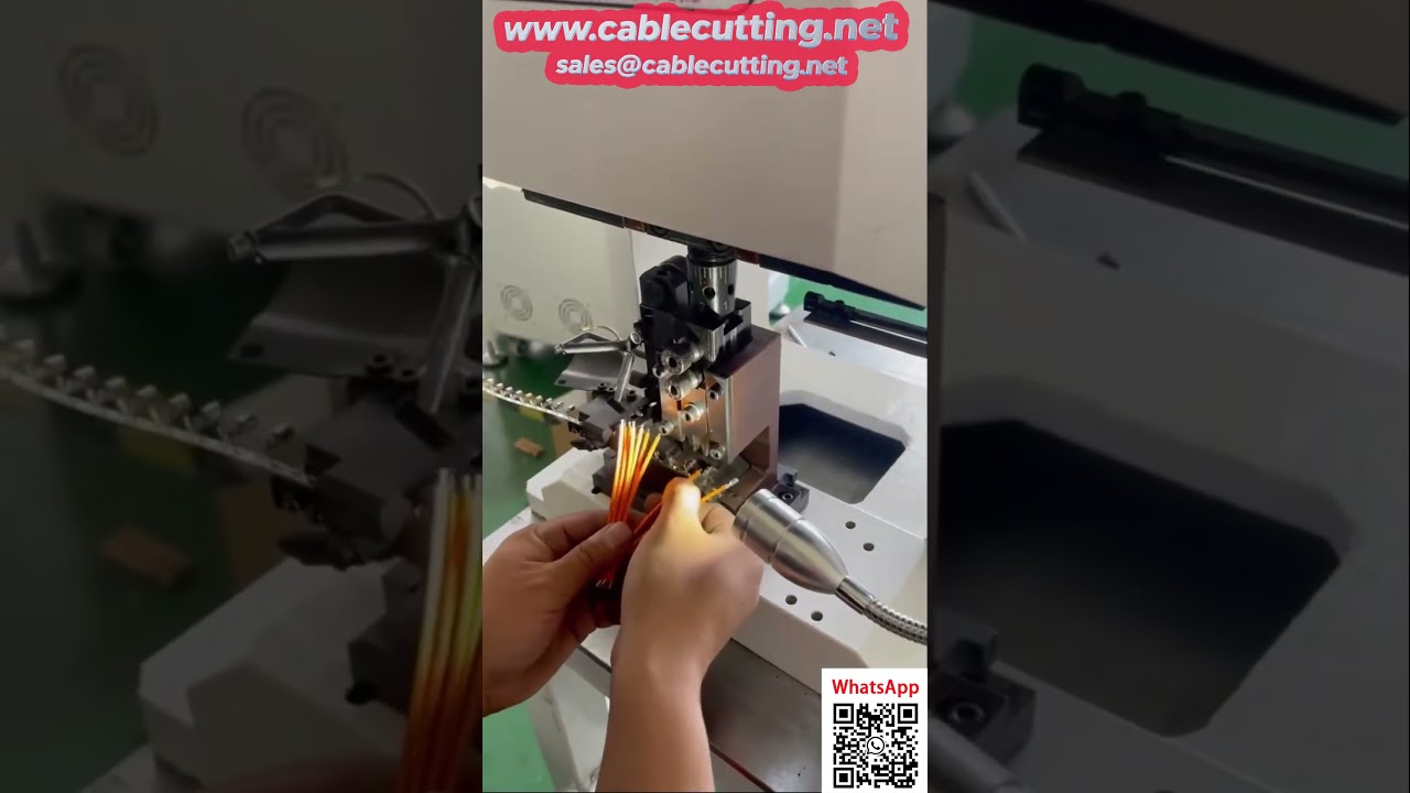 Precizní krimpovací stroj s monitorováním tlaku