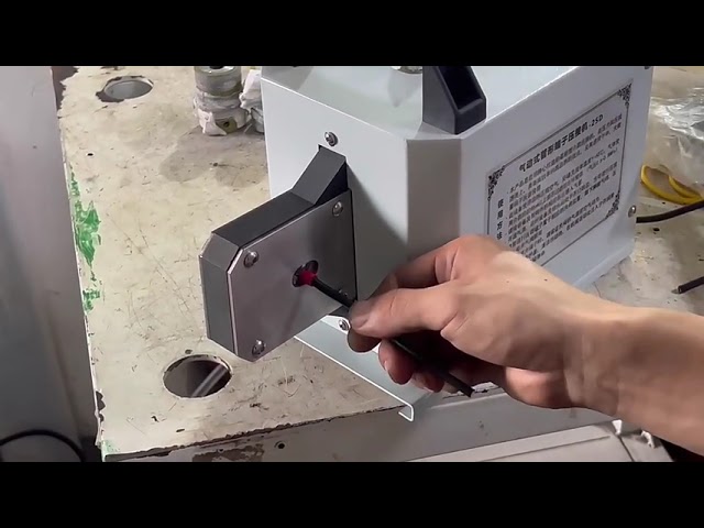 Pneumatický lis na krimpování terminálů – Cold Press pro precizní spoje