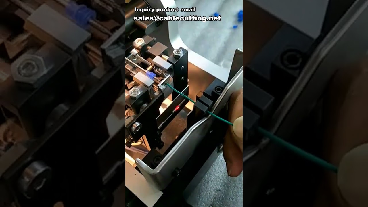 Vodotěsný krimpovací stroj na vkládání těsnění do drátů | Automatizace výroby