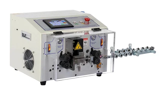 Dvouvrstvé odizolování a stříhání kulatých opláštěných vodičů WPM-YHT3 - Stroj na stříhání a odizolování vodičů