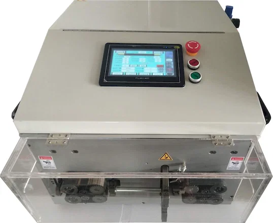 Odizolování a stříhání dvojitých kulatých opláštěných kabelů WPM-YHT2 - Stroj na stříhání a odizolování vodičů