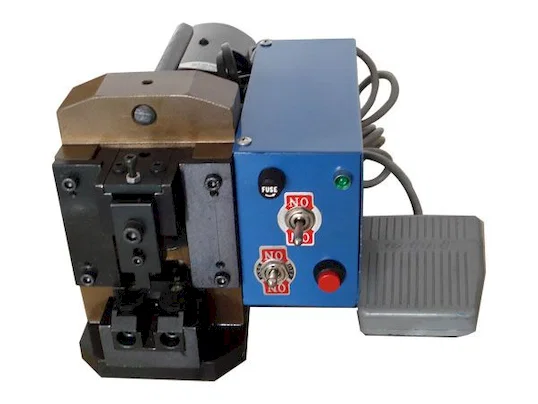 Systém stroje na krimpování krystalových hlav RJ45 WPM-PC - Stroj na krimpování RJ45 konektorů